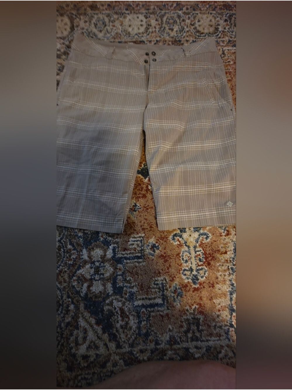 4/$25 Deal! Columbia  Tan Plaid Shorts with White Accents